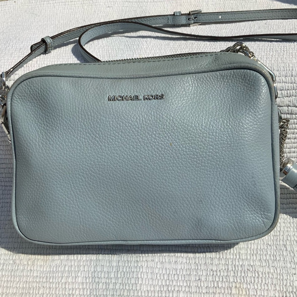 Michael Kors Jet Set Pebbled Leather Crossbody Shoulder Handbag Tassel Accent